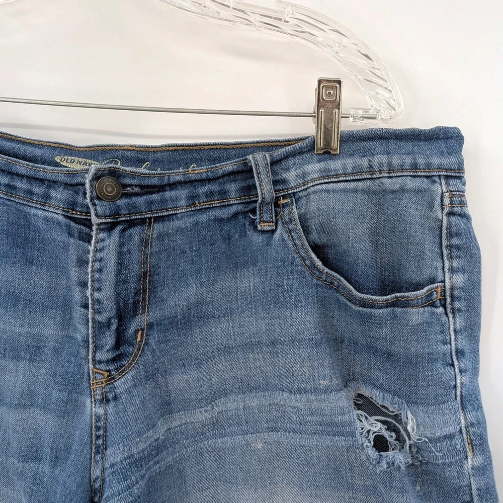Distressed Denim Cutoff‎ Shorts Boyfriend Fit Old Navy 14 Regular